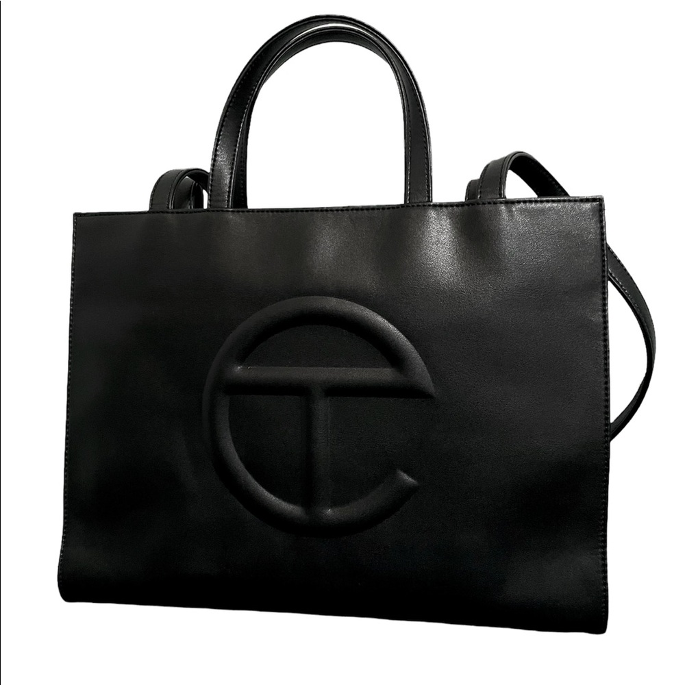 TELFAR MEDIUM BLACK